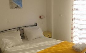 Raymondos Apartments